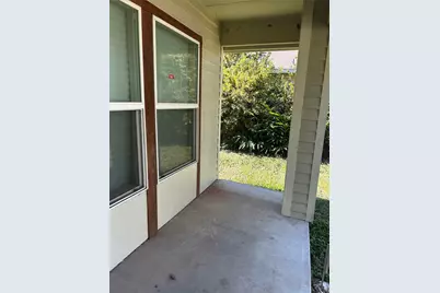 4305 Engleford Street, Houston, TX 77026 - Photo 7