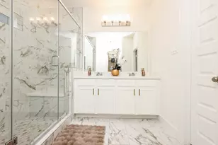 11412 Galway Grv Dr, Houston, TX 77047 - Photo 7