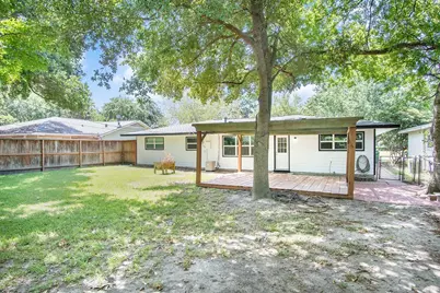 4602 Kinglet Street, Houston, TX 77035 - Photo 13