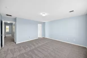 1010 Larks Trace Ln, Houston, TX 77090 - Photo 27