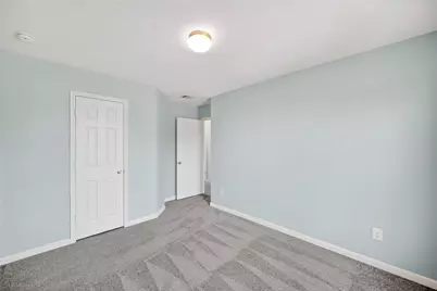 1010 Larks Trace Lane, Houston, TX 77090 - Photo 27