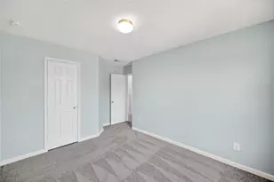 1010 Larks Trace Ln, Houston, TX 77090 - Photo 27