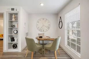 2800 S Ashford Rd, Houston, TX 77082 - Photo 9