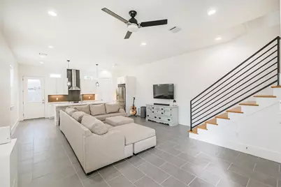 5209 Gano Street, Houston, TX 77009 - Photo 5