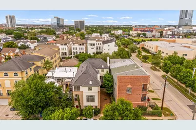 310 W Bell Street, Houston, TX 77019 - Photo 37