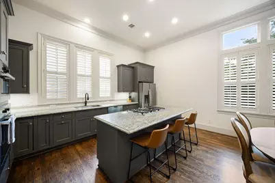 310 W Bell Street, Houston, TX 77019 - Photo 19