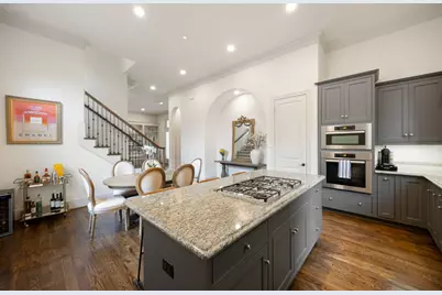 310 W Bell Street, Houston, TX 77019 - Photo 23