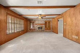 11403 Cold Spring Dr, Houston, TX 77043 - Photo 19