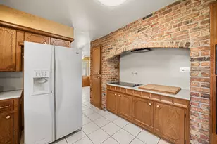 11403 Cold Spring Dr, Houston, TX 77043 - Photo 13