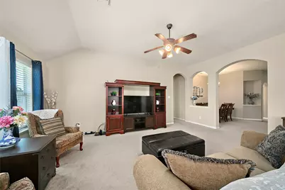 880 Falling Springs Lane, League City, TX 77573 - Photo 9