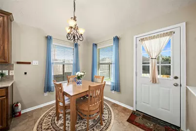 880 Falling Springs Lane, League City, TX 77573 - Photo 13