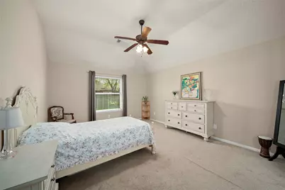 880 Falling Springs Lane, League City, TX 77573 - Photo 15