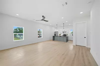 4749 Wilmington Street #A, Houston, TX 77033 - Photo 5