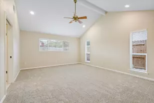 10446 Carlow Ln, La Porte, TX 77571 - Photo 15