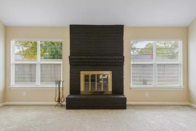 10446 Carlow Lane, La Porte, TX 77571 - Photo 5