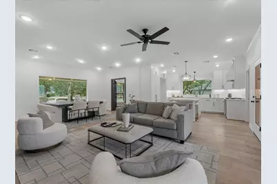 5042 Briarbend Drive, Houston, TX 77035 - Photo 7