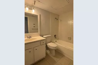 8423 Hearth Drive #3, Houston, TX 77054 - Photo 11