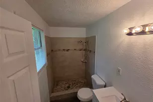 118 Outlook Dr, Houston, TX 77034 - Photo 7