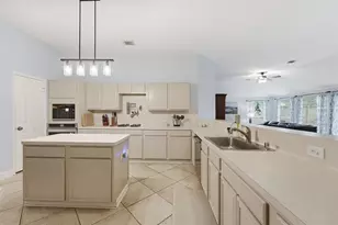 1433 Cottage Cove Ct, Seabrook, TX 77586 - Photo 11