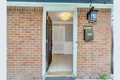 1630 Hollow Hook Road, Houston, TX 77080 - Photo 5