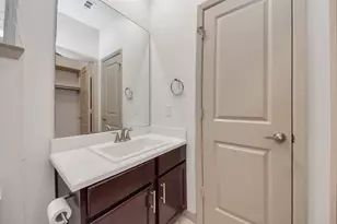 5326 Avenue J, Houston, TX 77011 - Photo 9