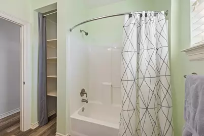 5017 Avenue K, Galveston, TX 77551 - Photo 11