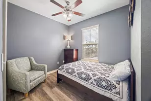 5017 Avenue K, Galveston, TX 77551 - Photo 9