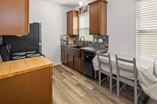 5017 Avenue K, Galveston, TX 77551 - Photo 3