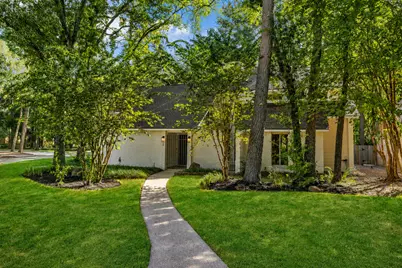 2 Muskmallow Court, The Woodlands, TX 77380 - Photo 3
