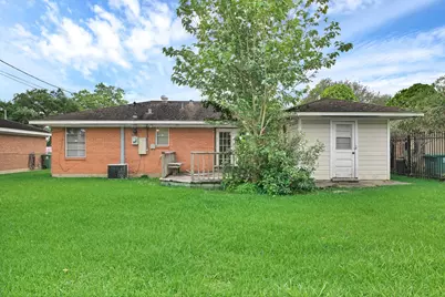 9953 Mango St, Houston, TX 77075 - Photo 21