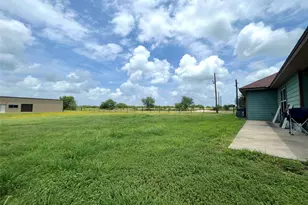 10391 Hwy 359, Orange Grove, TX 78372 - Photo 11
