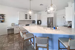 626 Sunset Trail, Angleton, TX 77515 - Photo 15