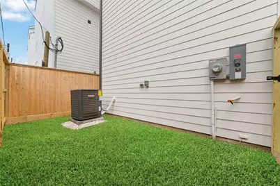 2103 Holman Street, Houston, TX 77004 - Photo 33