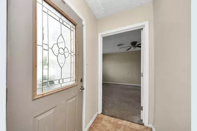 5018 Northridge Drive, Houston, TX 77033 - Photo 9