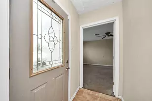 5018 Northridge Dr, Houston, TX 77033 - Photo 9