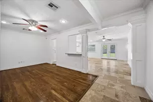 5019 Kinglet St, Houston, TX 77035 - Photo 7