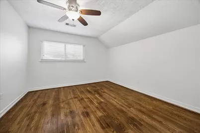 5019 Kinglet Street, Houston, TX 77035 - Photo 21
