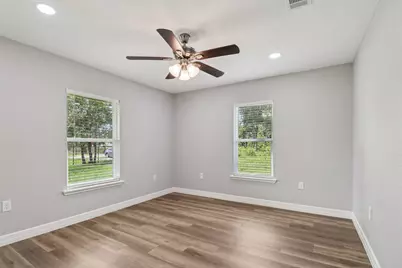 16820 Laurelwood Drive, Channelview, TX 77530 - Photo 21