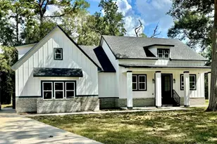 16 River Plantation Dr, Conroe, TX 77302 - Photo 1