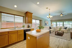 9847 Bestin Ln, Houston, TX 77065 - Photo 7