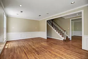 3719 Carlon St, Houston, TX 77005 - Photo 5