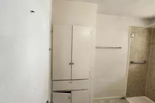 5535 Flamingo Dr, Houston, TX 77033 - Photo 7