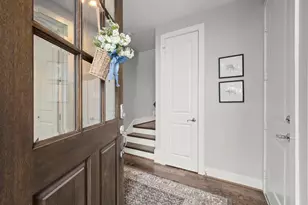 1041 W 17th St, Houston, TX 77008 - Photo 5