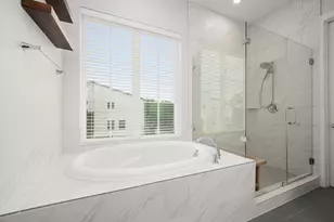 1041 W 17th St, Houston, TX 77008 - Photo 23