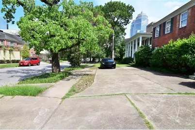 1961 Dryden Road, Houston, TX 77030 - Photo 3