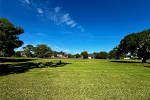 2221 River Valley Dr, West Columbia, TX 77486 - Photo 5