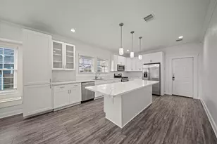 5711 Sherman St, Houston, TX 77011 - Photo 9