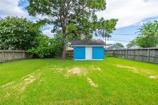 1925 14th Ave N, Texas City, TX 77590 - Photo 19