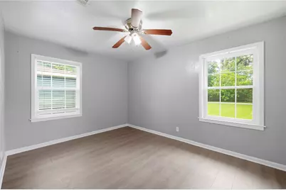 1925 14th Avenue N, Texas City, TX 77590 - Photo 9