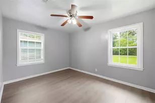 1925 14th Ave N, Texas City, TX 77590 - Photo 9